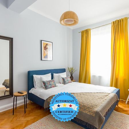 City Chic 3 Bedroom Apartment Клуж-Напока Экстерьер фото