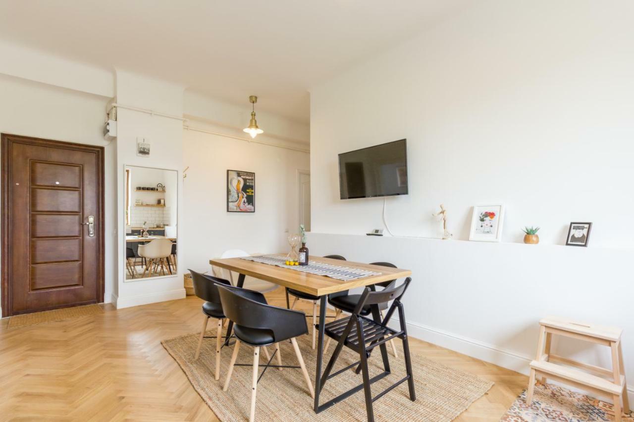 City Chic 3 Bedroom Apartment Клуж-Напока Экстерьер фото